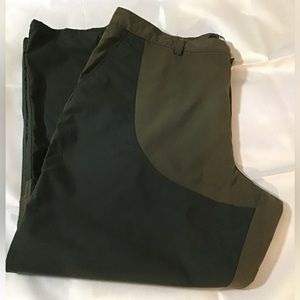 Men’s L.L. Bean size 44 waist up lander pro pants fishing, outdoor  hunting nice